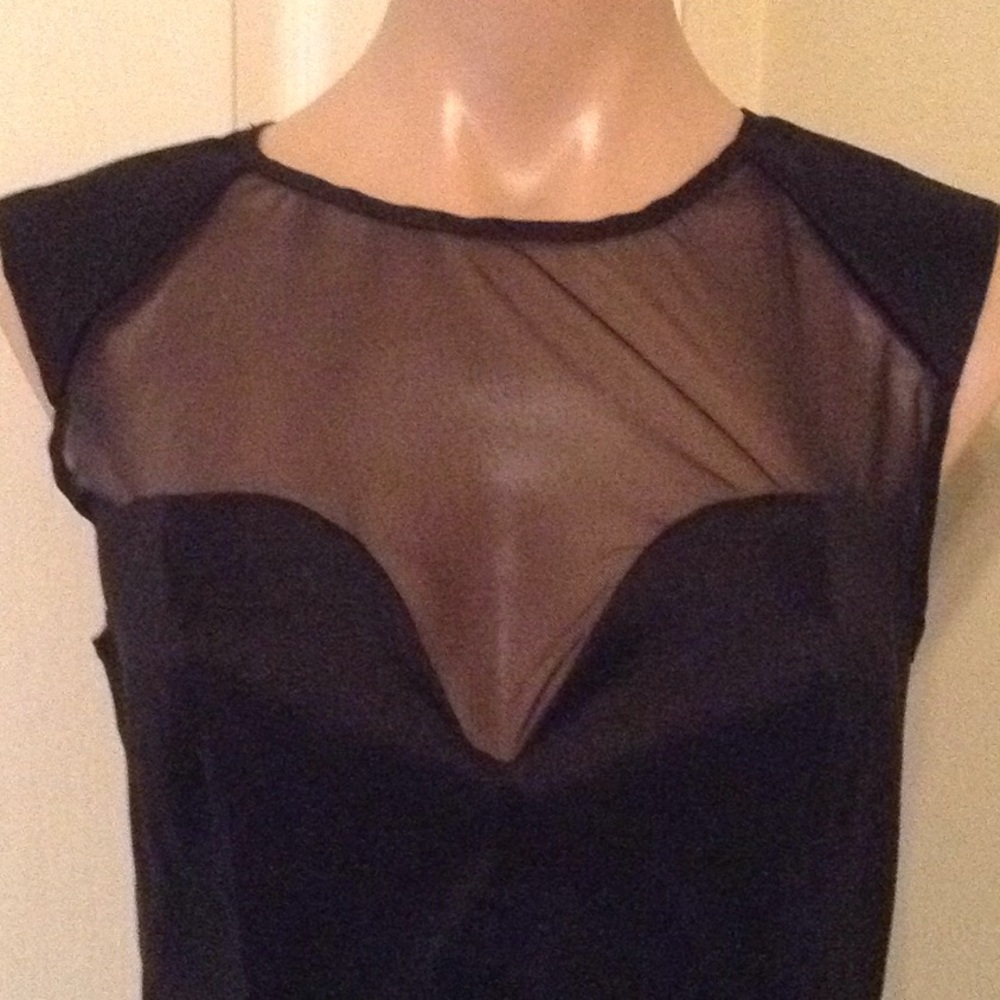 W118 black dress nwt $278.00 - Picture 2 of 4